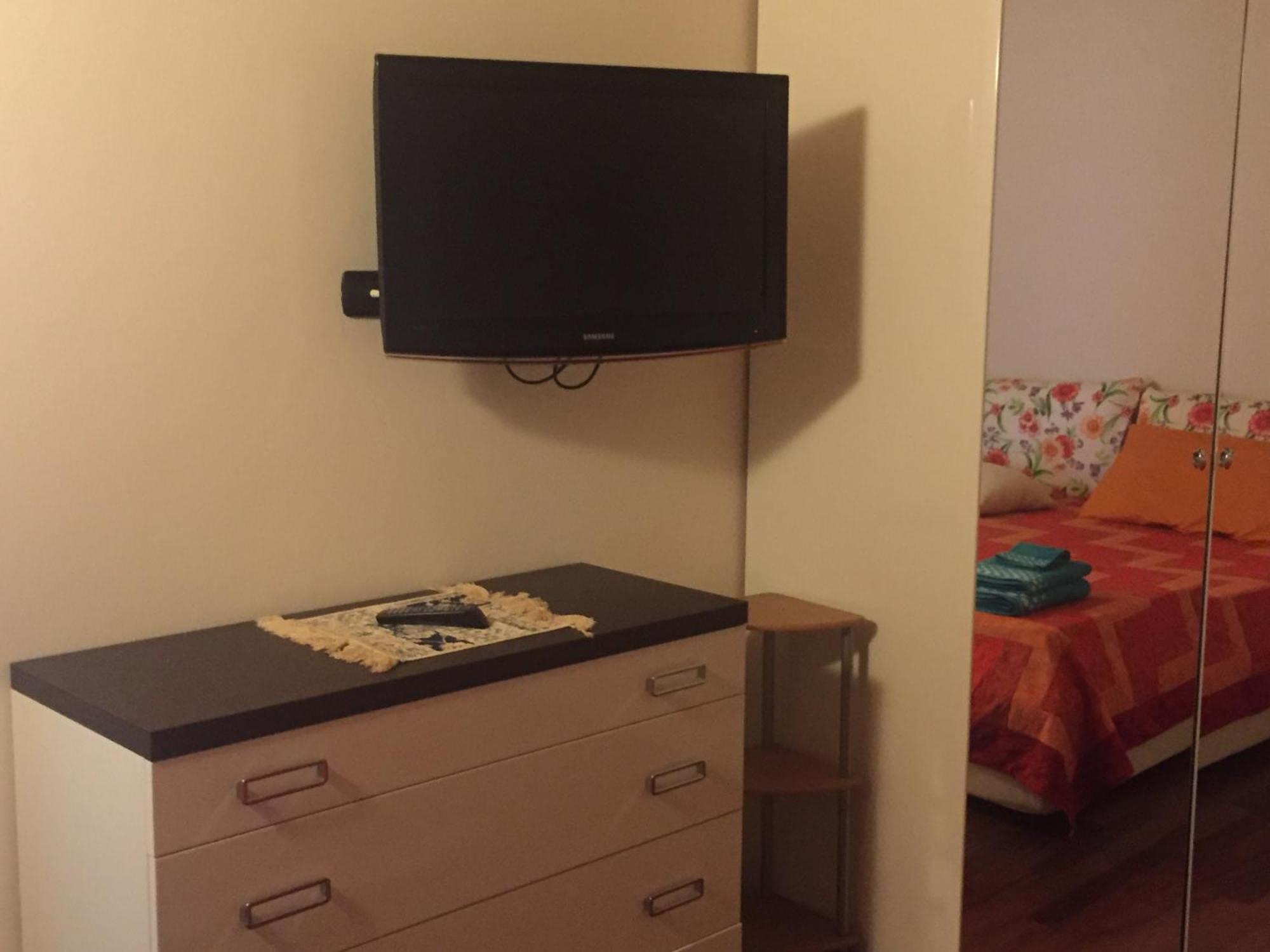 Jomary Apartment Bergamo Luaran gambar