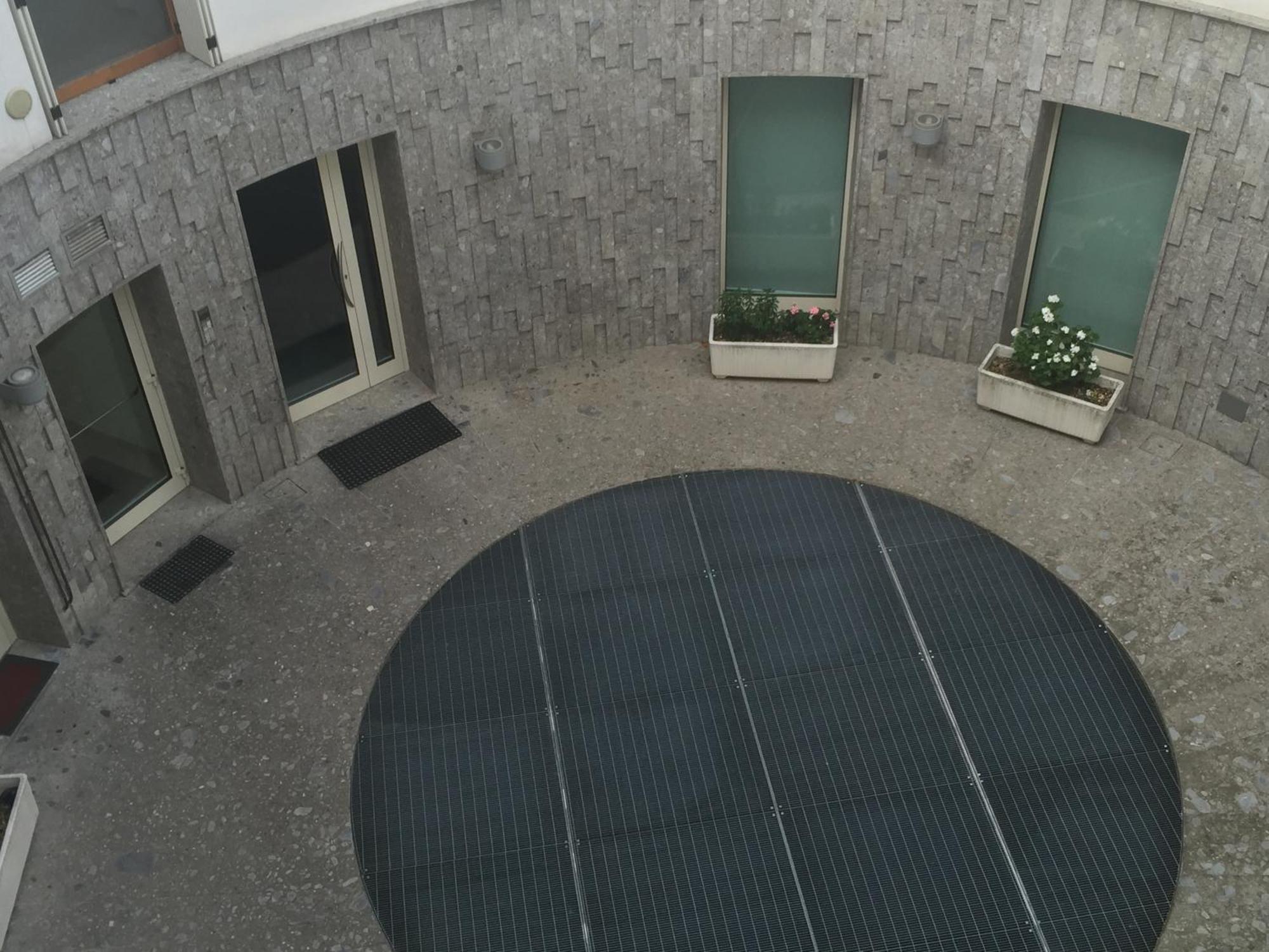 Jomary Apartment Bergamo Luaran gambar